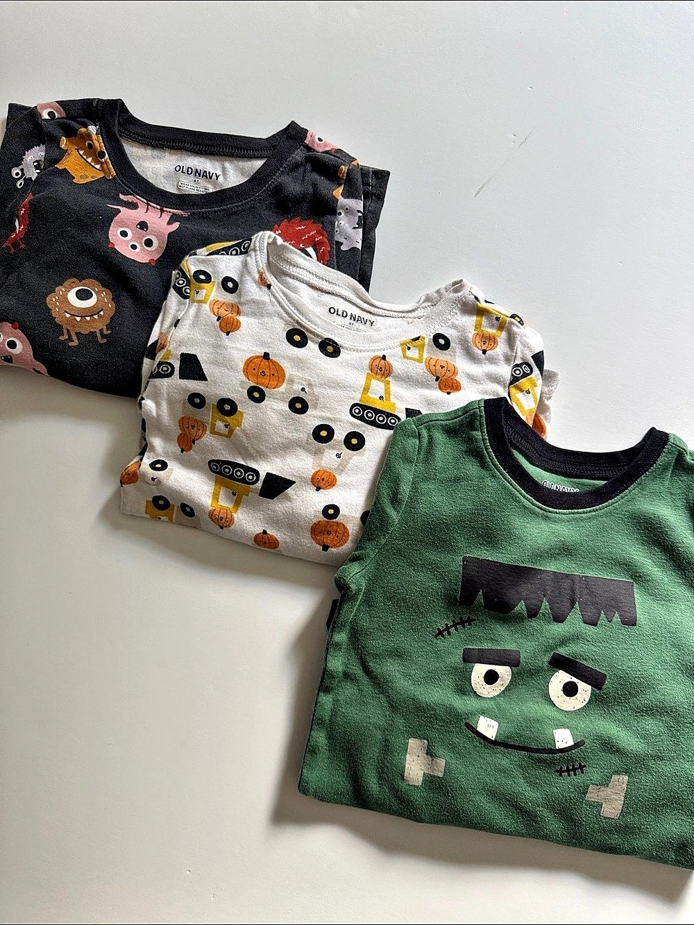 Old Navy 6T Halloween Pajama Bundle